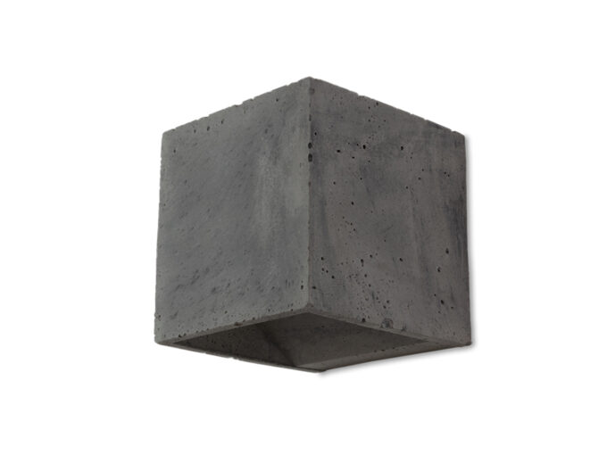 2495